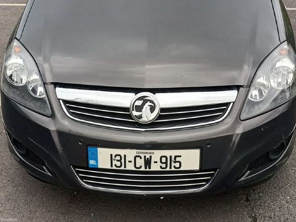 Vauxhall Zafira MPV, Diesel, 2013, Grey