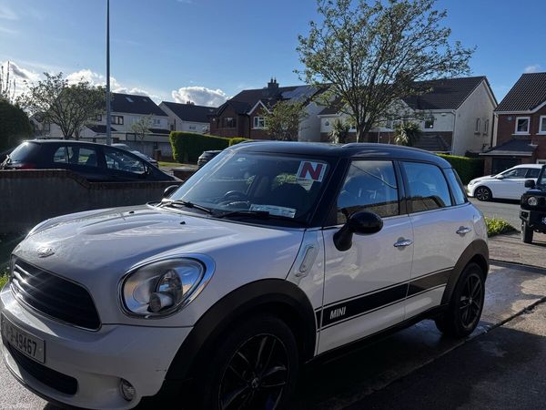 Mini Countryman Hatchback, Diesel, 2011, White