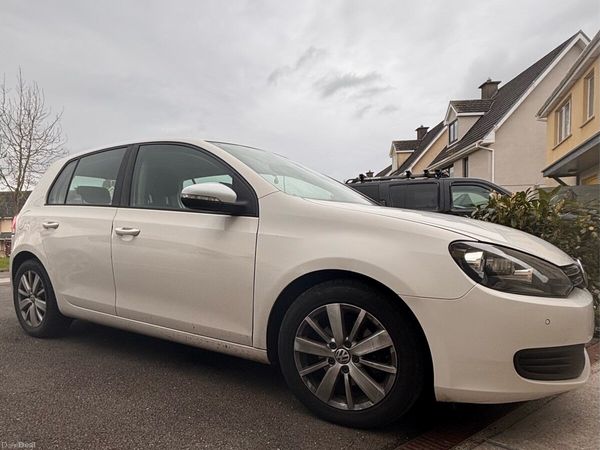 Volkswagen Golf Hatchback, Diesel, 2012, White