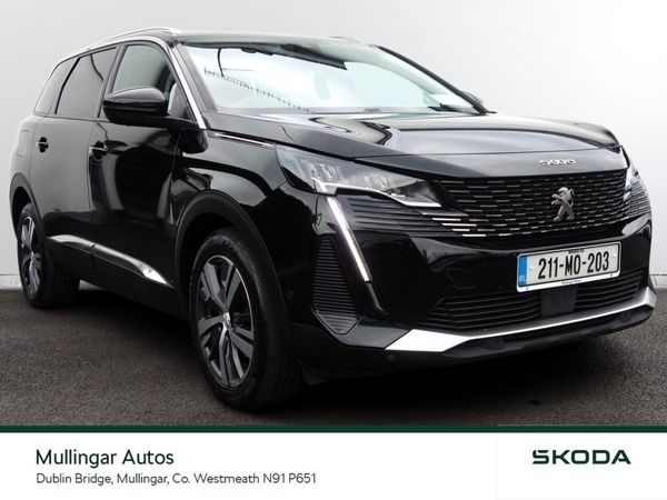 Peugeot 5008 MPV, Diesel, 2021, Black