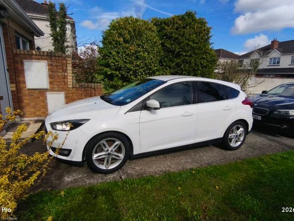 Ford Focus Hatchback, Diesel, 2015, White