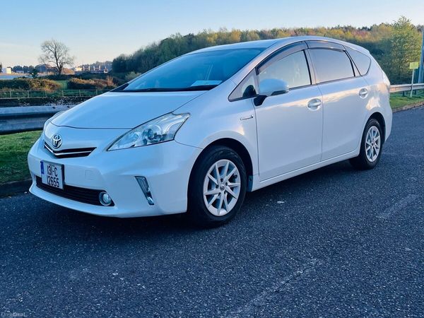 Toyota Prius MPV, Petrol Hybrid, 2013, White