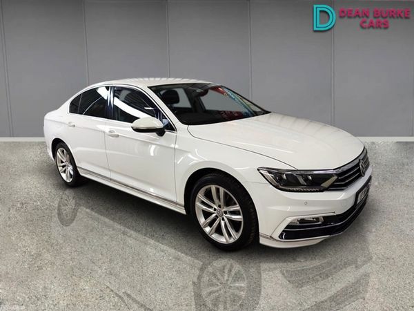 Volkswagen Passat Saloon, Diesel, 2018, White