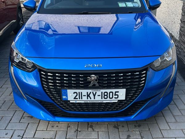 Peugeot 208 Hatchback, Petrol, 2021, Blue
