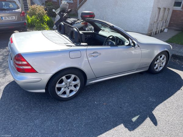 Mercedes-Benz SLK Saloon, Petrol, 2002, Silver