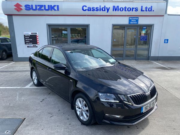 Skoda Octavia Saloon, Diesel, 2019, Black