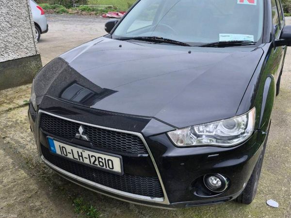 Mitsubishi Outlander SUV, Diesel, 2010, Black