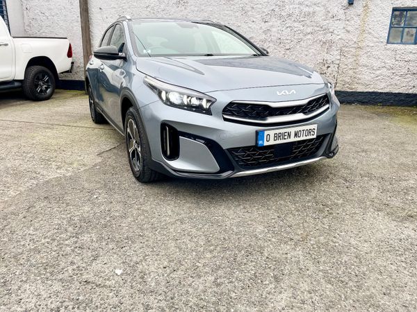Kia XCeed Hatchback, Petrol Plug-in Hybrid, 2024, Silver