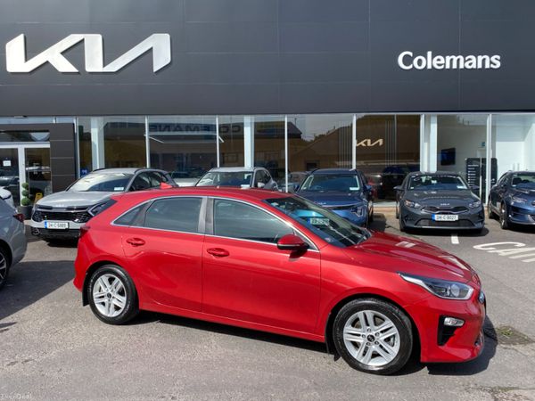 Kia Ceed Hatchback, Diesel, 2019, Red
