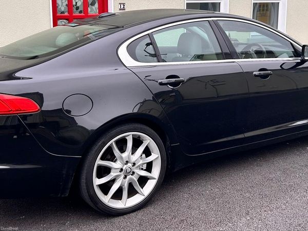 Jaguar XF Saloon, Diesel, 2012, Black