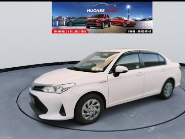 Toyota Corolla Saloon, Petrol Hybrid, 2018, White