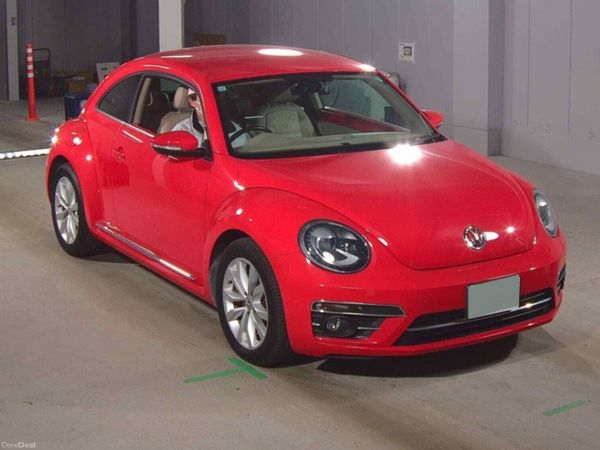 Volkswagen Beetle Hatchback, Petrol, 2017, Red