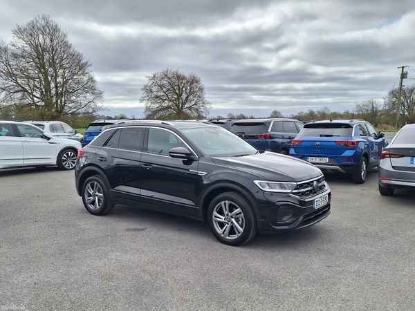 Volkswagen T-Roc SUV, Petrol, 2023, Black