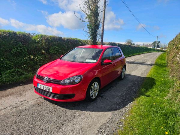Volkswagen Golf Hatchback, Petrol, 2013, Red