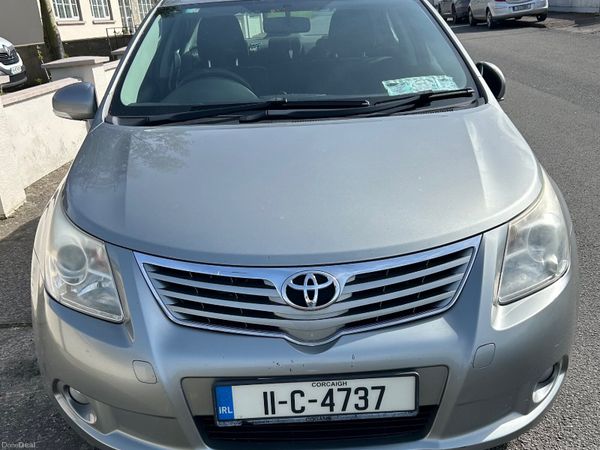 Toyota Avensis Saloon, Diesel, 2011, Grey