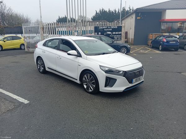Hyundai IONIQ Hatchback, Petrol Hybrid, 2018, White