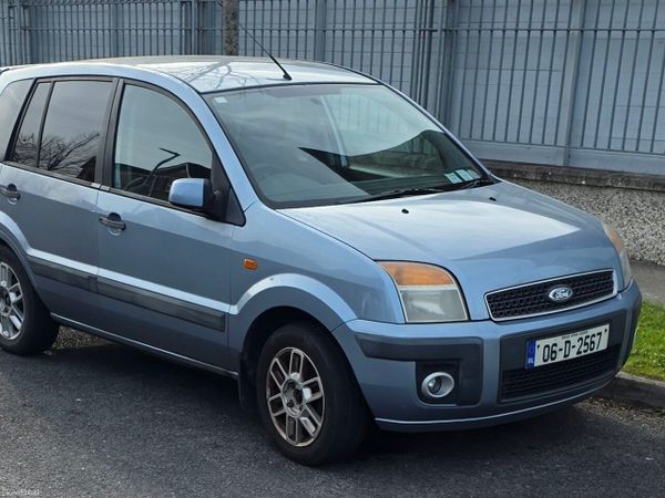 Ford Fusion Hatchback, Petrol, 2006, Blue