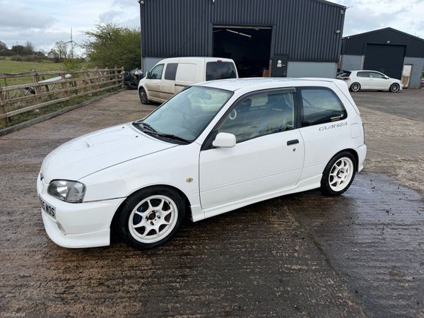 Toyota Unknown Hatchback, Petrol, 1996, White