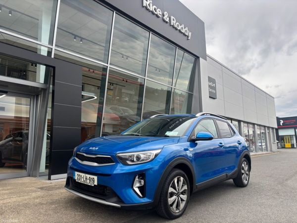 Kia Stonic Estate, Petrol, 2023, Blue