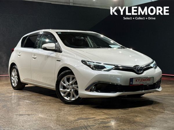Toyota Auris Hatchback, Petrol Hybrid, 2017, White