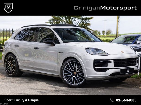 Porsche Cayenne Estate, Petrol Plug-in Hybrid, 2025, Grey