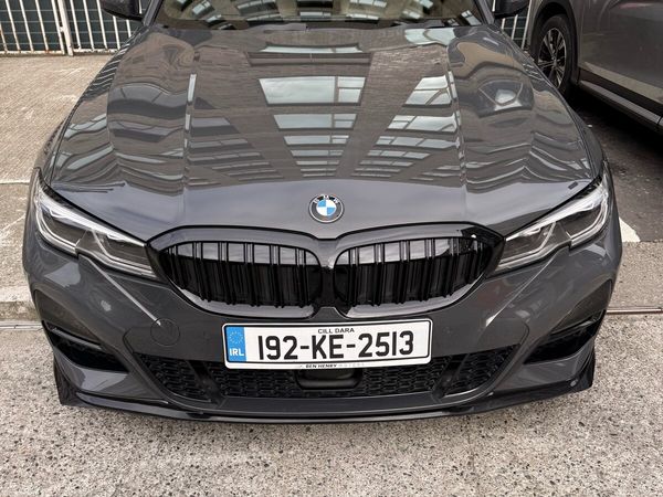 BMW 3-Series Estate, Diesel, 2019, Grey