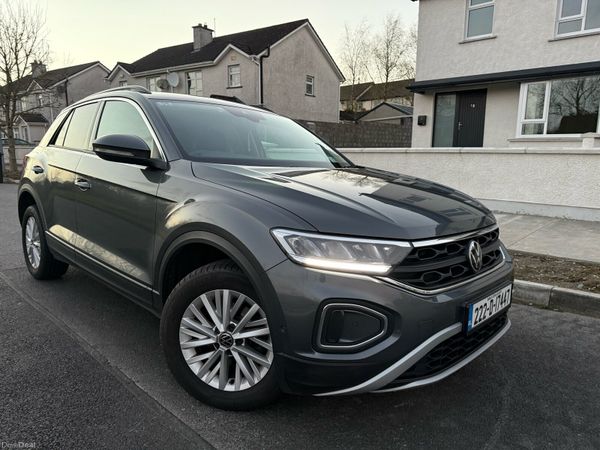 Volkswagen T-Roc SUV, Diesel, 2022, Grey