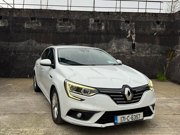 Renault Megane Hatchback, Diesel, 2017, White