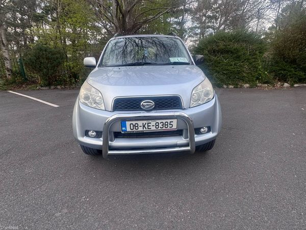 Daihatsu Terios SUV, Petrol, 2008, Silver