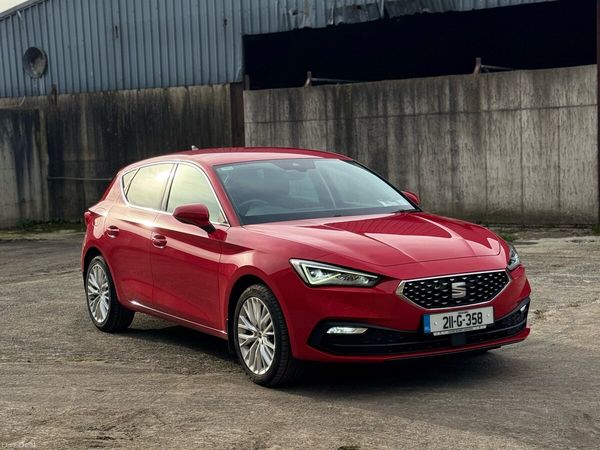 SEAT Leon Estate, Petrol, 2021, Red