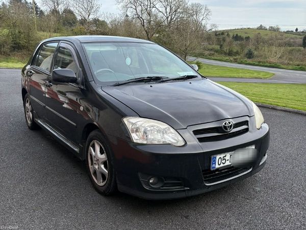 Toyota Corolla Hatchback, Petrol, 2005, Black