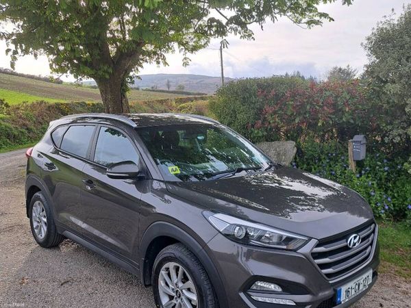 Hyundai Tucson SUV, Diesel, 2016, Bronze