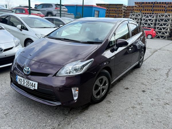 Toyota Prius Hatchback, Petrol Hybrid, 2014, Brown