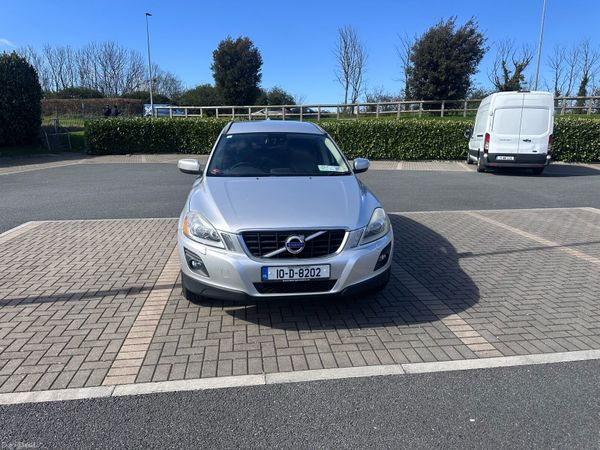 Volvo XC60 SUV, Diesel, 2010, Silver