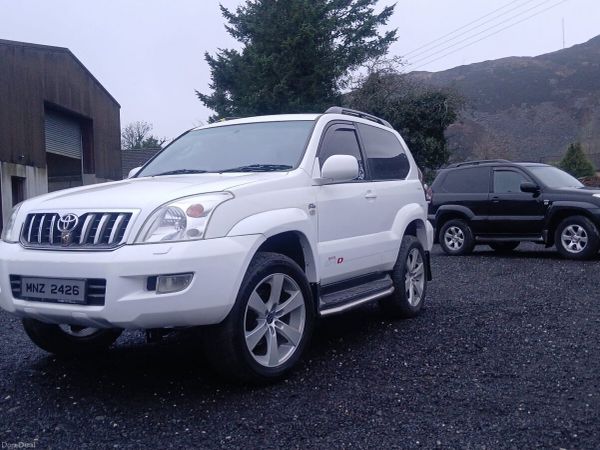 Toyota Land Cruiser SUV, Diesel, 2008, White