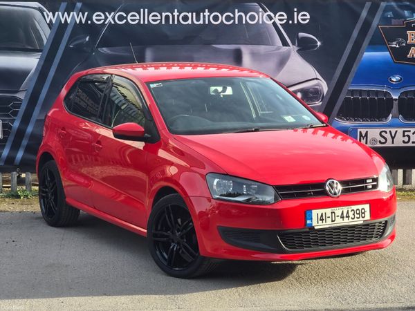 Volkswagen Polo Hatchback, Petrol, 2014, Red