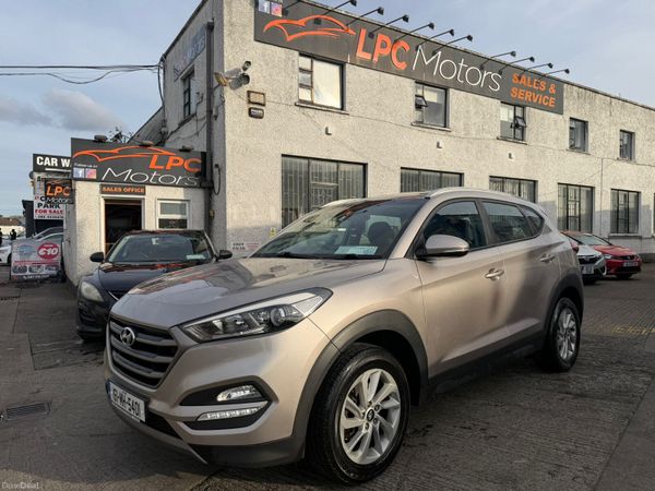 Hyundai Tucson SUV, Diesel, 2016, Beige