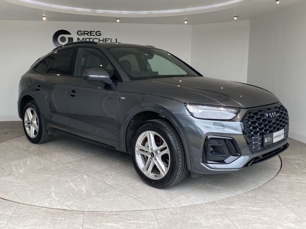 Audi Q5 SUV, Petrol Hybrid, 2023, Grey