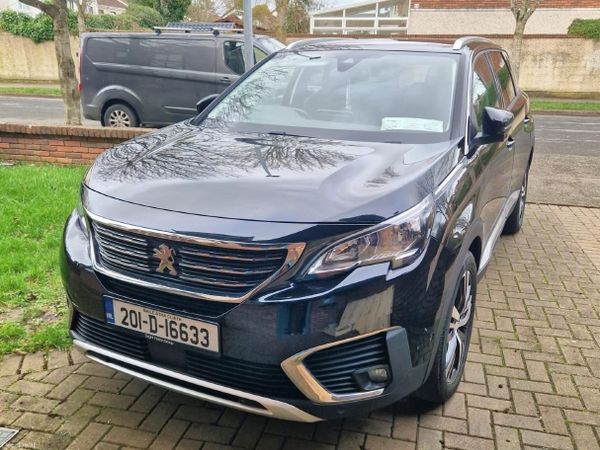 Peugeot 5008 MPV, Diesel, 2020, Black