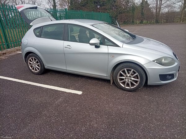 SEAT Leon Hatchback, Diesel, 2011, Grey
