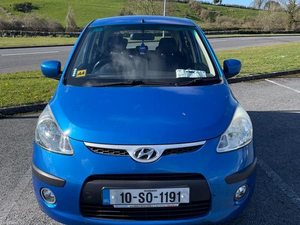 Hyundai i10 Hatchback, Petrol, 2010, Blue