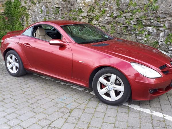 Mercedes-Benz SLK Convertible, Petrol, 2006, Red