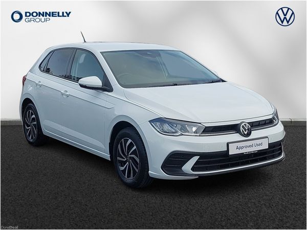 Volkswagen Polo Hatchback, Petrol, 2022, White
