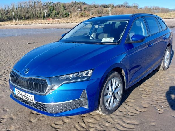 Skoda Octavia Estate, Diesel, 2025, Blue