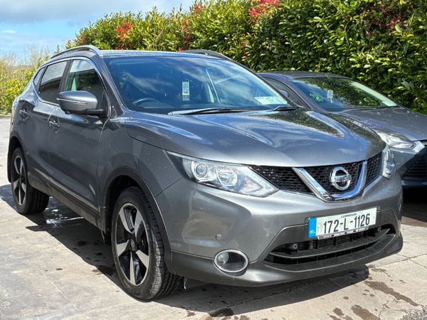Nissan Qashqai SUV, Diesel, 2017, Grey