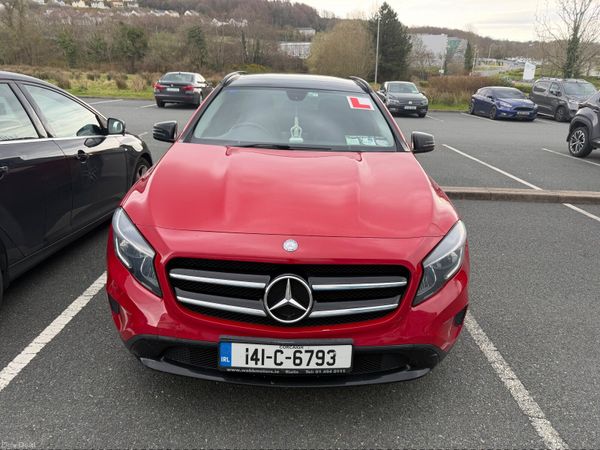Mercedes-Benz GLA SUV, Diesel, 2014, Red