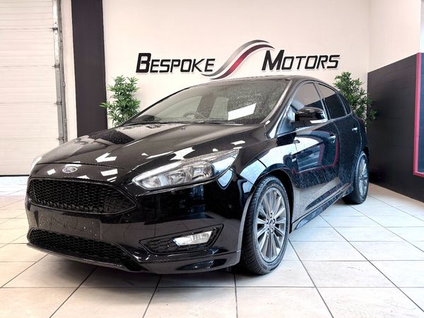 Ford Focus Hatchback, Diesel, 2017, Black