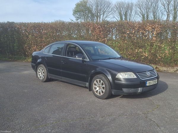 Volkswagen Passat Saloon, Diesel, 2005, Black