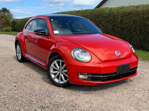 Volkswagen Beetle Coupe, Petrol, 2016, Orange