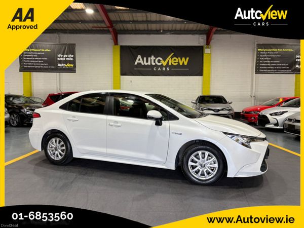 Toyota Corolla Saloon, Petrol Hybrid, 2020, White